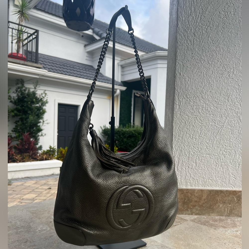 GUCCI Medium Soho Chain **authentic**